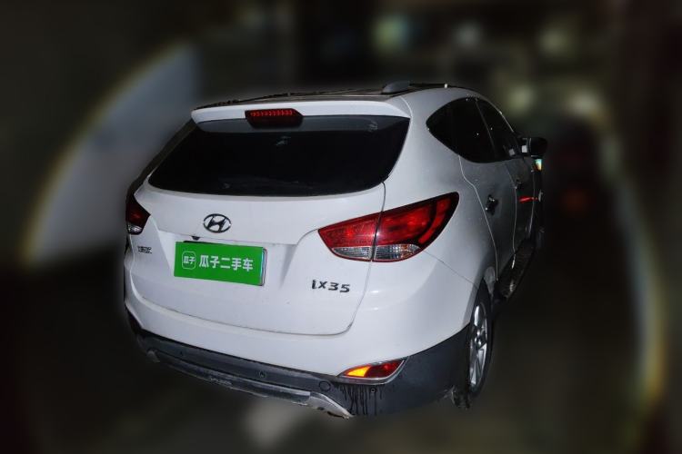 Used Hyundai ix35 2012 2.0L Manual Two-Wheel Drive New Edition GL Rear Right 45 Deg