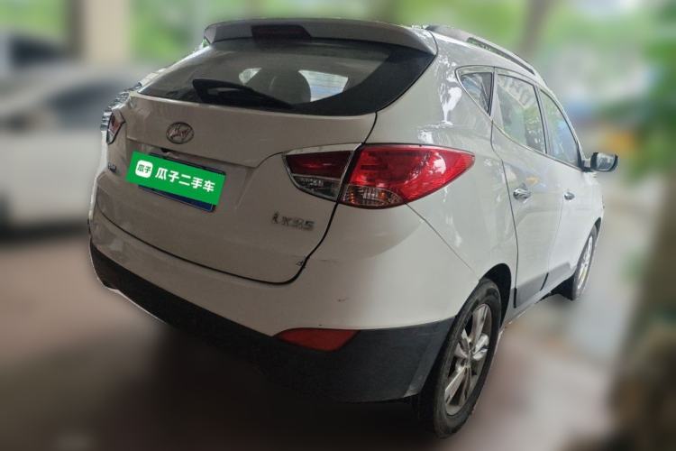Used Hyundai ix35 2012 2.0L Automatic Two-Wheel Drive Elite Edition GLS Rear Right 45 Deg