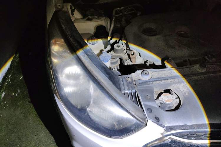 Used Hyundai ix35 2012 2.0L Manual Two-Wheel Drive New Edition GL Right Front Headlight