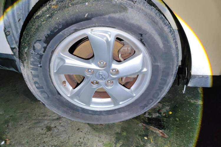 Used Hyundai ix35 2012 2.0L Manual Two-Wheel Drive New Edition GL Right Front Wheel Hub
