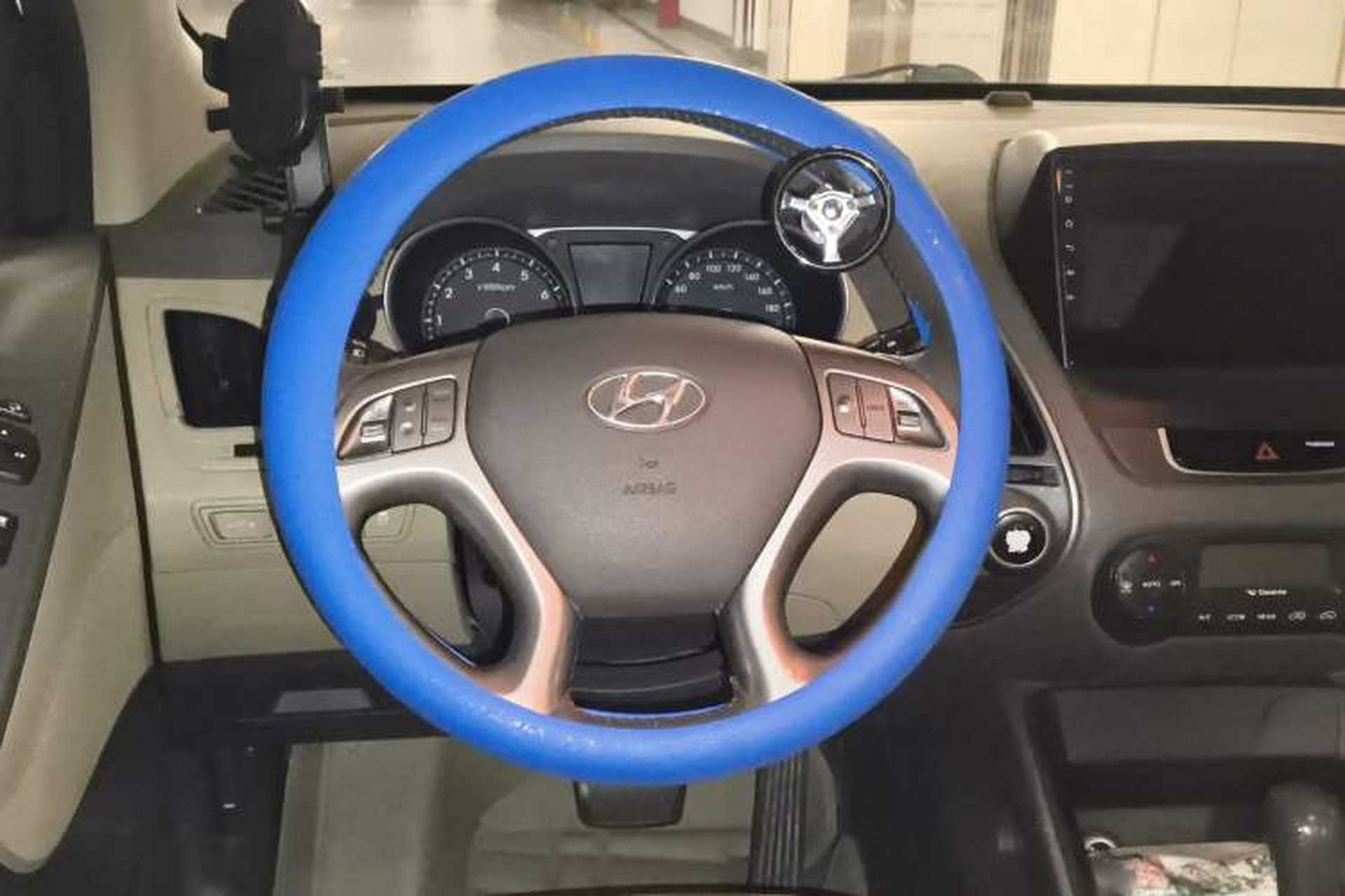 Used Hyundai ix35 2012 2.0L Automatic Two-Wheel Drive Elite Edition GLS Steering Wheel