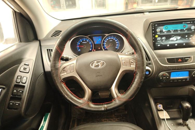 Used Hyundai ix35 2012 2.0L Automatic Two-Wheel Drive Elite Edition GLS Steering Wheel