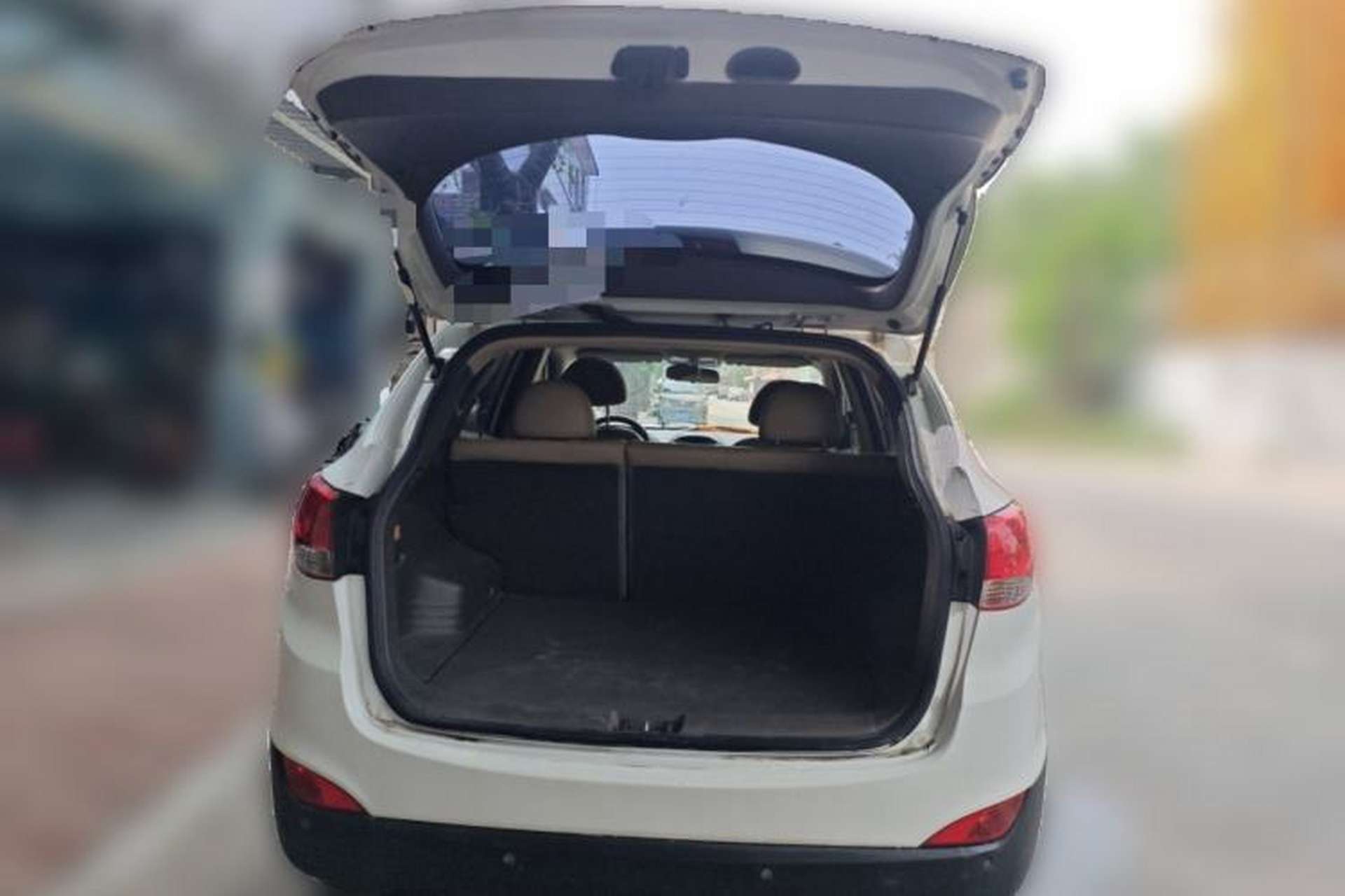 Used Hyundai ix35 2012 2.0L Automatic Two-Wheel Drive Elite Edition GLS Trunk