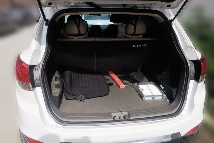 Used Hyundai ix35 2012 2.0L Automatic Two-Wheel Drive Elite Edition GLS Trunk