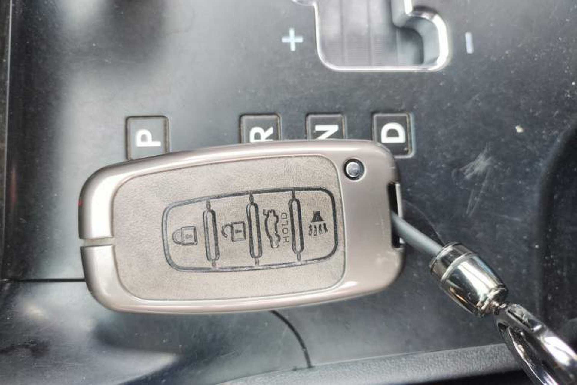Used Hyundai ix35 2012 2.4L Automatic Two-Wheel Drive Prestige Edition GLS Vehicle Key