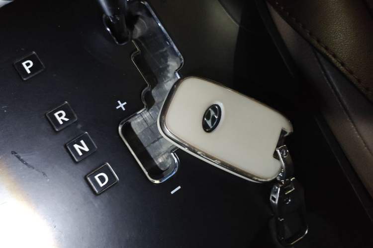 Used Hyundai ix35 2012 2.0L Automatic Two-Wheel Drive Elite Edition GLS Vehicle Key