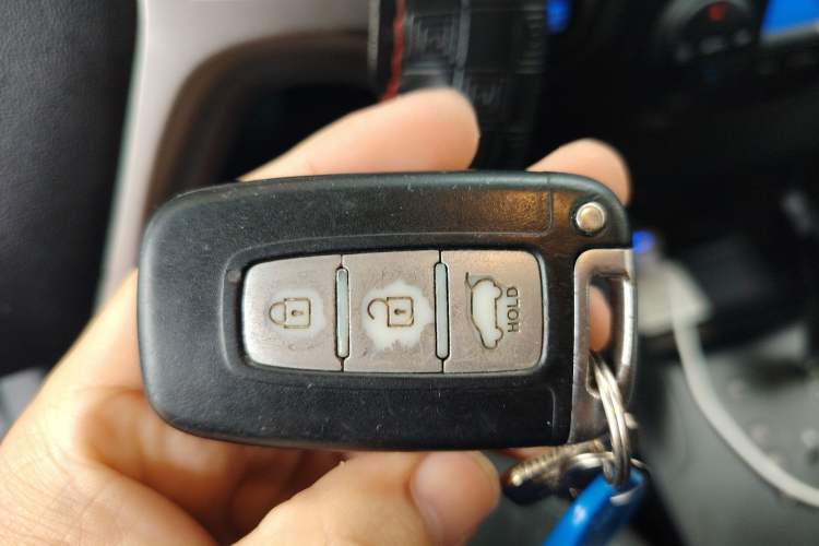 Used Hyundai ix35 2012 2.0L Automatic Two-Wheel Drive Elite Edition GLS Vehicle Key