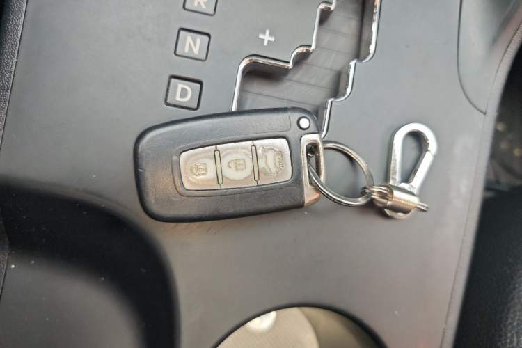 Used Hyundai ix35 2012 2.0L Automatic Two-Wheel Drive Elite Edition GLS Vehicle Key