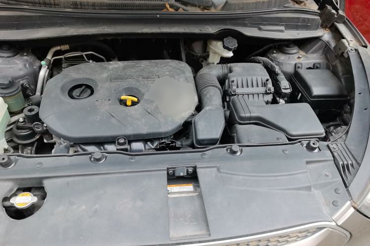 Used Hyundai ix35 2012 2.0L Automatic Two-Wheel Drive New Edition GL Engine Bay
