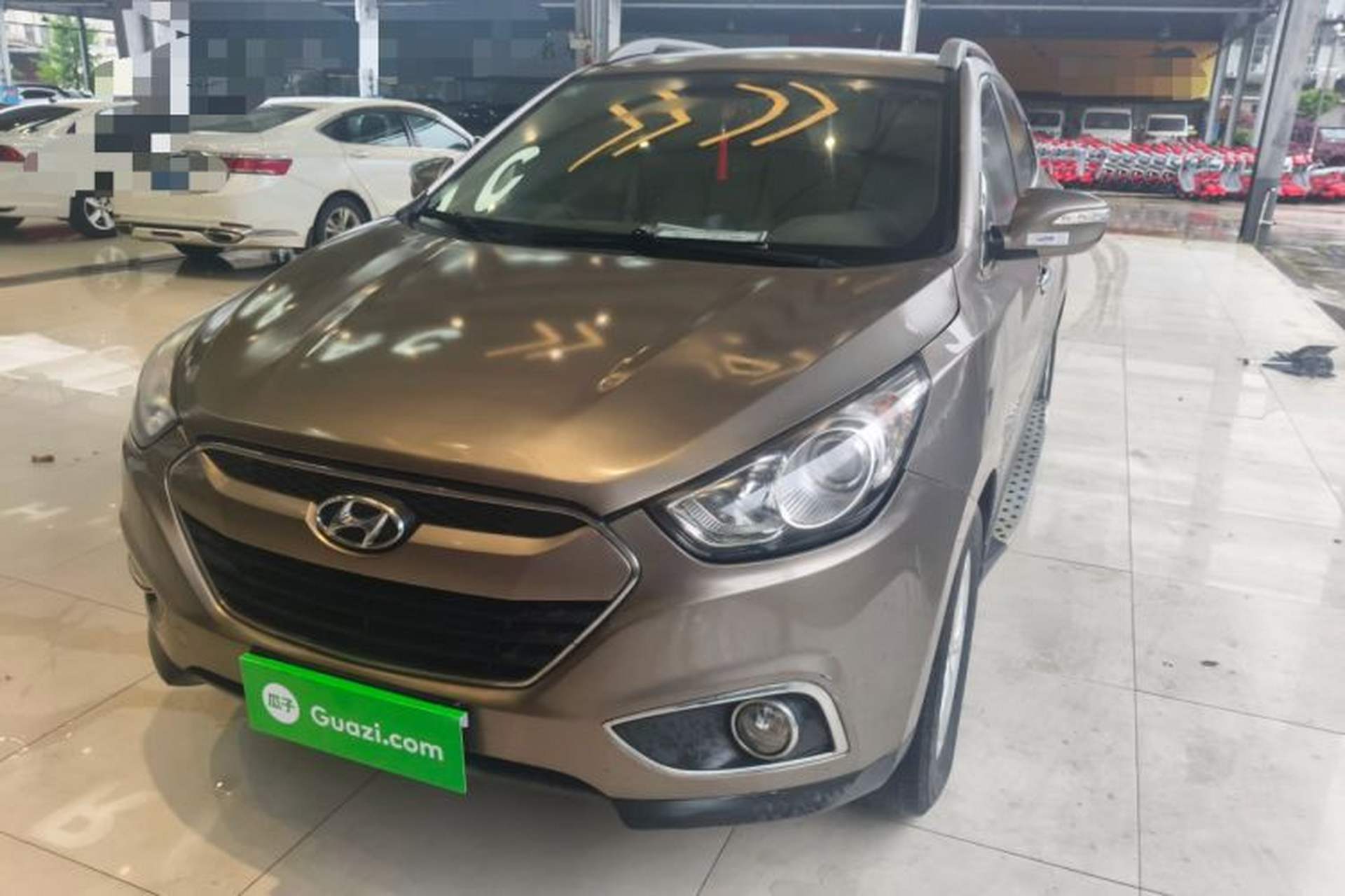 Used Hyundai ix35 2012 2.0L Automatic Two-Wheel Drive Elite Edition GLS Front Left 45 Deg