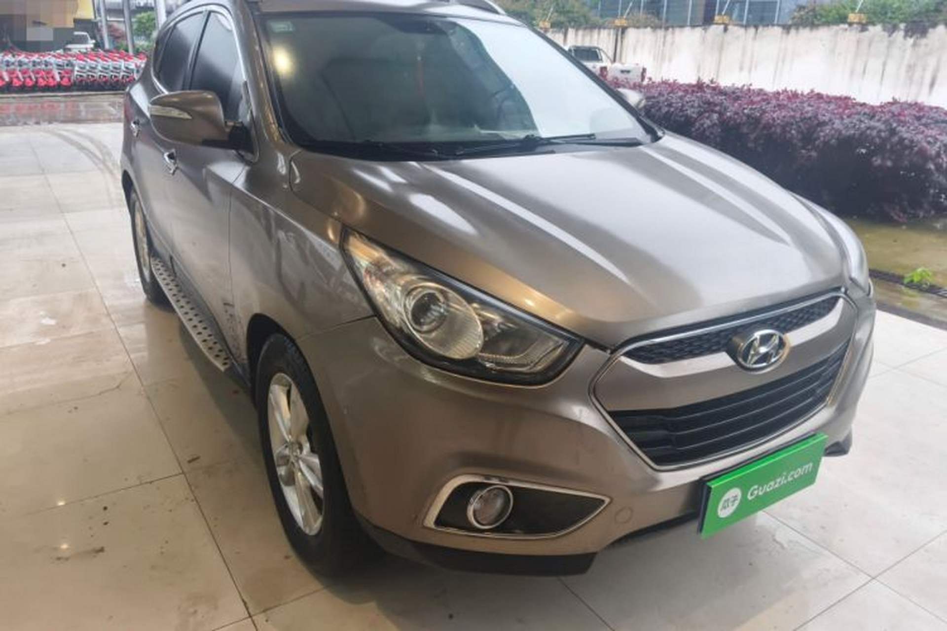 Used Hyundai ix35 2012 2.0L Automatic Two-Wheel Drive Elite Edition GLS Front Right 45 Deg