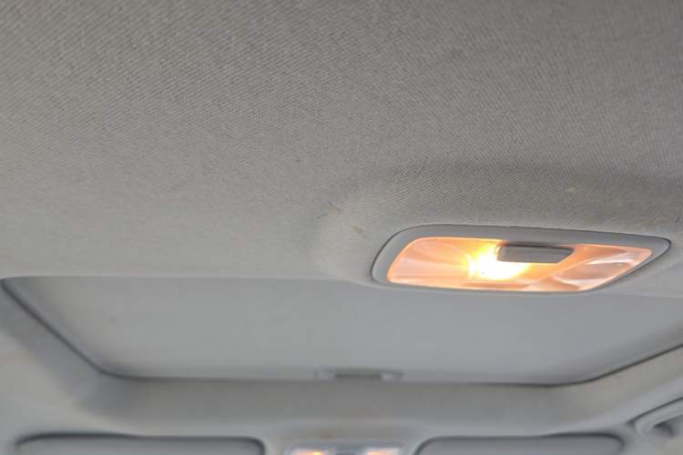 Used Hyundai ix35 2012 2.0L Automatic Two-Wheel Drive Elite Edition GLS Headliner
