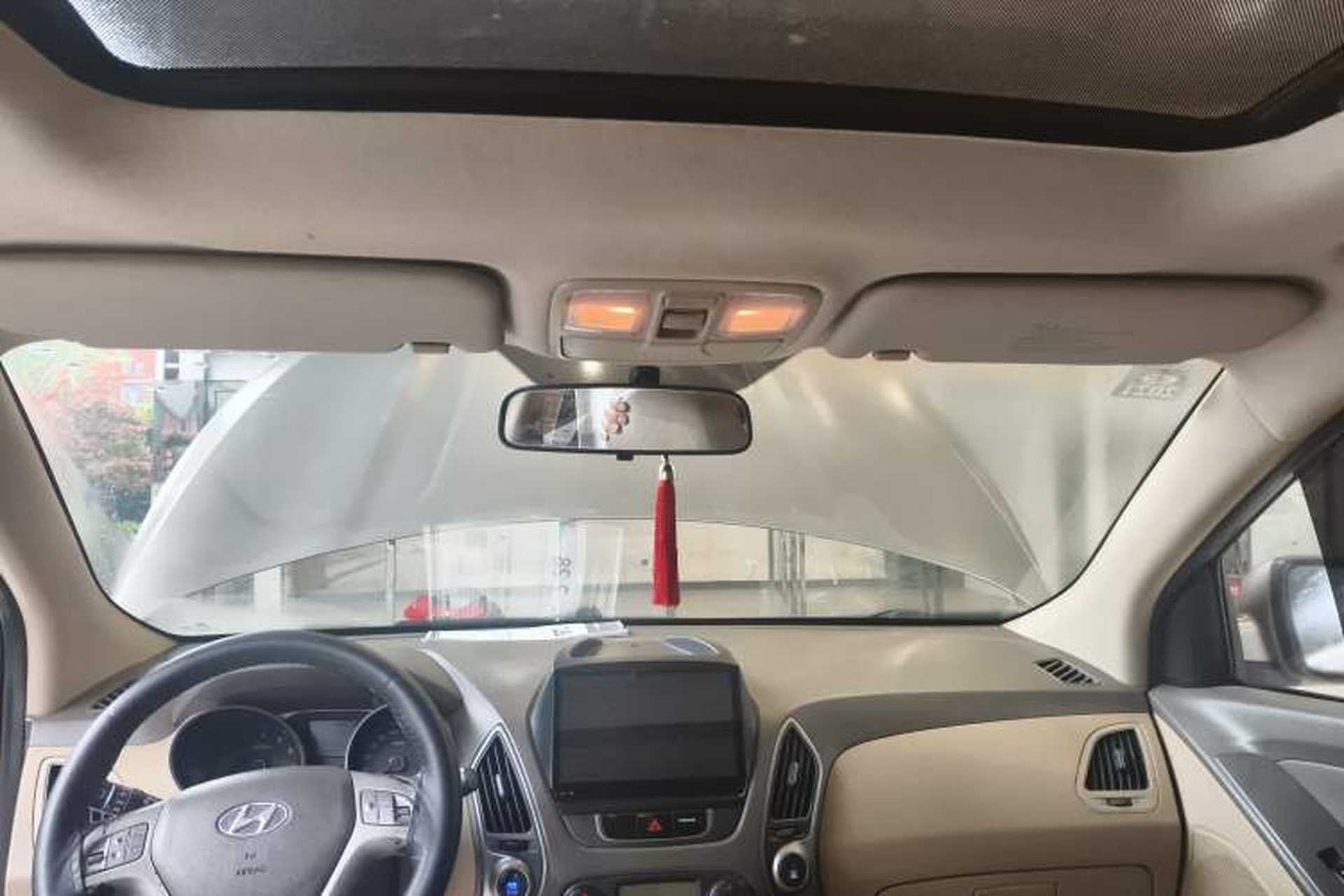 Used Hyundai ix35 2012 2.0L Automatic Two-Wheel Drive Elite Edition GLS Headliner
