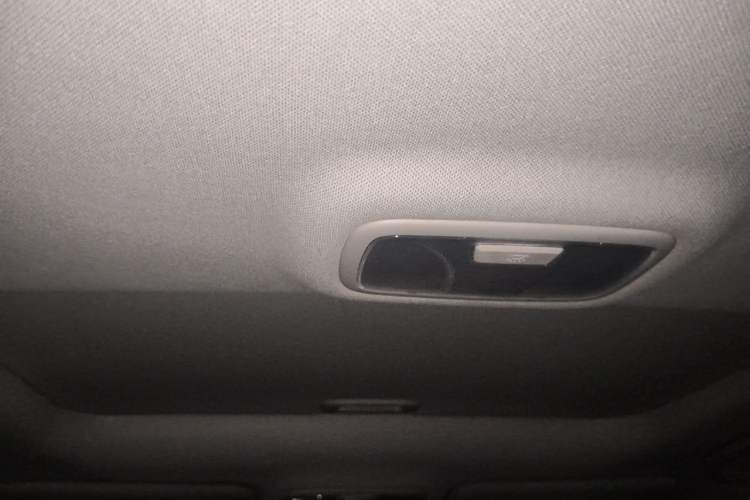 Used Hyundai ix35 2012 2.0L Automatic Two-Wheel Drive Elite Edition GLS Headliner