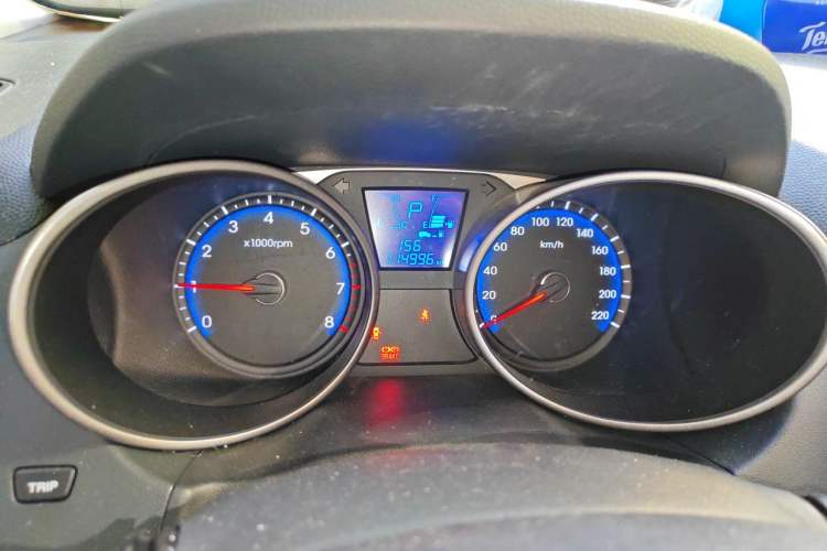 Used Hyundai ix35 2012 2.0L Automatic Two-Wheel Drive Elite Edition GLS Instrument Cluster