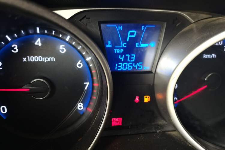 Used Hyundai ix35 2012 2.0L Automatic Two-Wheel Drive Elite Edition GLS Odometer Close Up