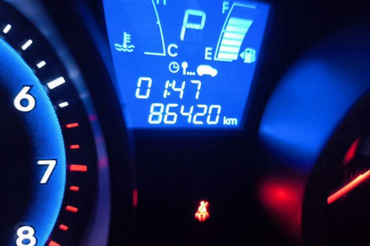 Used Hyundai ix35 2012 2.0L Automatic Two-Wheel Drive Elite Edition GLS Odometer Close Up