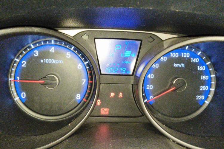 Used Hyundai ix35 2012 2.0L Automatic Two-Wheel Drive Elite Edition GLS Odometer Close Up
