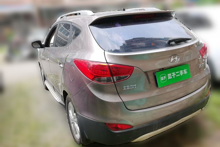 Used Hyundai ix35 2012 2.0L Automatic Two-Wheel Drive New Edition GL Rear Left 45 Deg