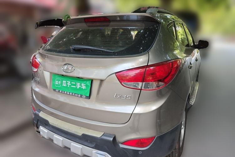 Used Hyundai ix35 2012 2.0L Automatic Two-Wheel Drive New Edition GL Rear Right 45 Deg