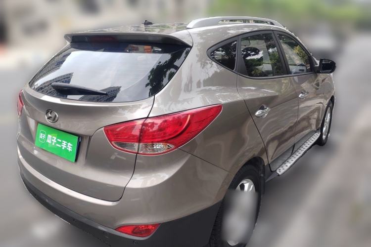 Used Hyundai ix35 2012 2.0L Automatic Two-Wheel Drive Elite Edition GLS Rear Right 45 Deg