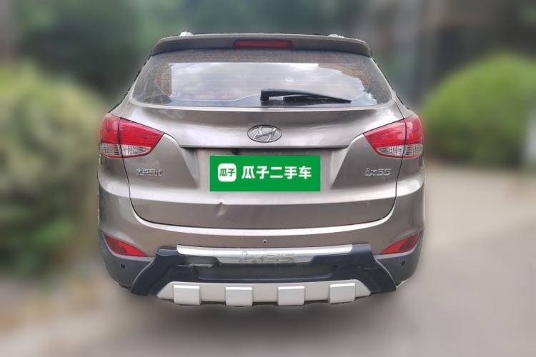 Used Hyundai ix35 2012 2.0L Manual Two-Wheel Drive New Edition GL Rear