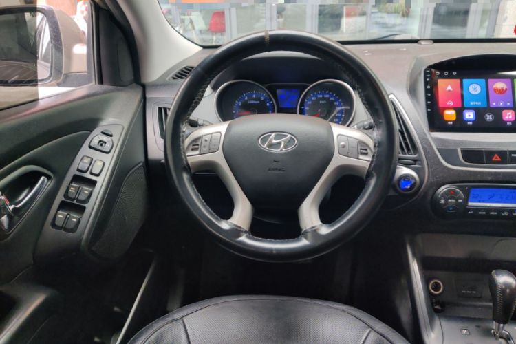 Used Hyundai ix35 2012 2.0L Automatic Two-Wheel Drive Elite Edition GLS Steering Wheel