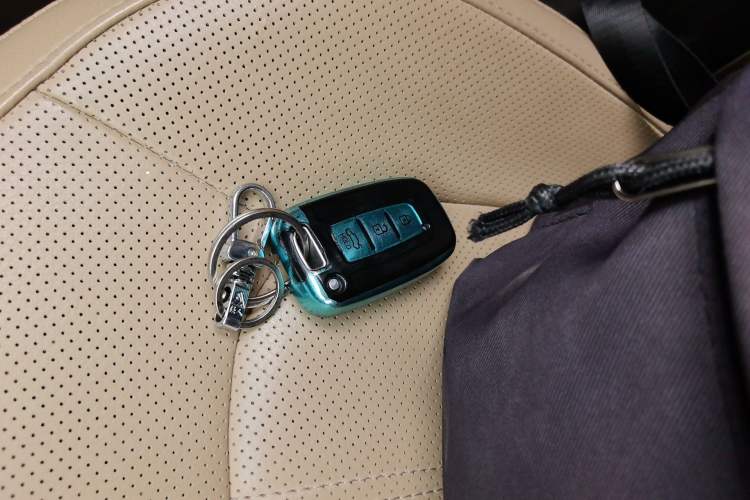 Used Hyundai ix35 2012 2.0L Automatic Two-Wheel Drive New Edition GL Vehicle Key