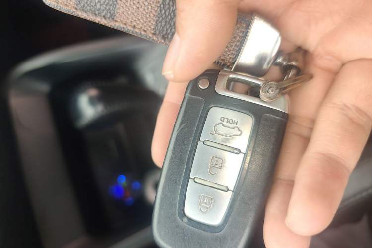 Used Hyundai ix35 2012 2.0L Automatic Two-Wheel Drive Elite Edition GLS Vehicle Key