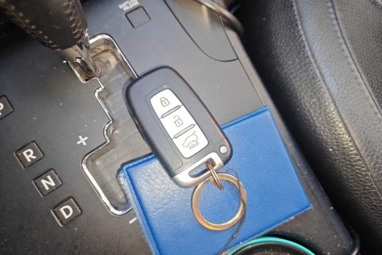 Used Hyundai ix35 2012 2.0L Automatic Two-Wheel Drive Elite Edition GLS Vehicle Key