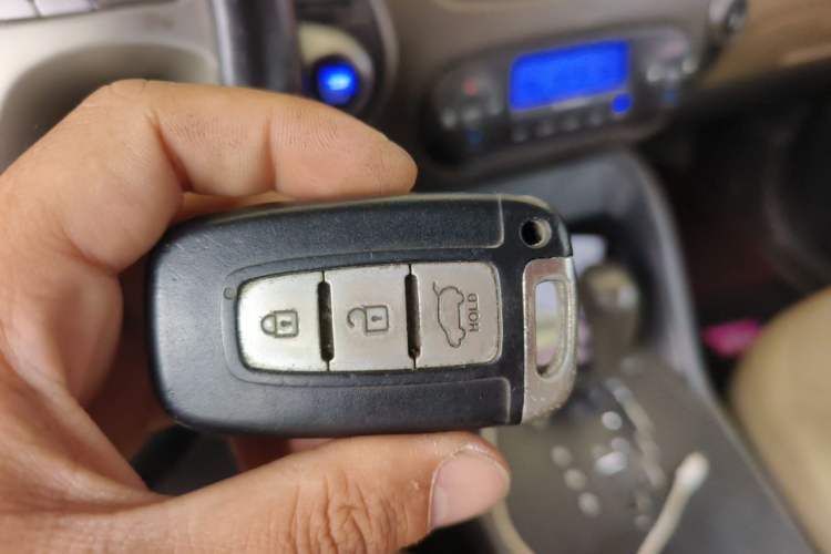 Used Hyundai ix35 2012 2.0L Automatic Two-Wheel Drive Elite Edition GLS Vehicle Key