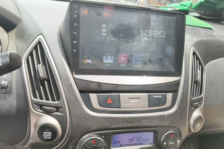 Used Hyundai ix35 2013 2.4L Automatic 2WD Leading GLX China IV Standard Audio And AC Panel