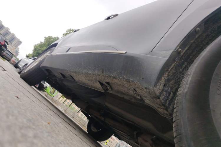 Used Hyundai ix35 2013 2.0L Automatic Two-Wheel Drive Smart GLS China IV Standard Chassis Front Right