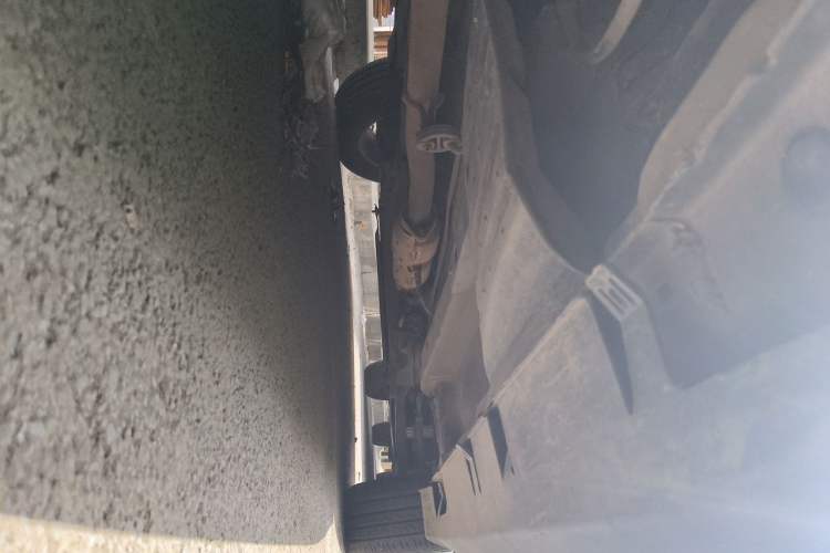 Used Hyundai ix35 2013 2.0L Automatic Two-Wheel Drive Smart GLS China IV Standard Chassis Rear Right