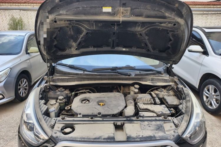 Used Hyundai ix35 2013 2.0L Automatic 2WD Comfort GL China IV Standard Engine Bay