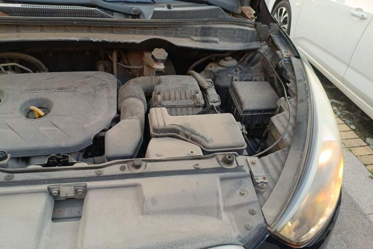Used Hyundai ix35 2013 2.0L Automatic 2WD Comfort GL China IV Standard Engine Bay Left