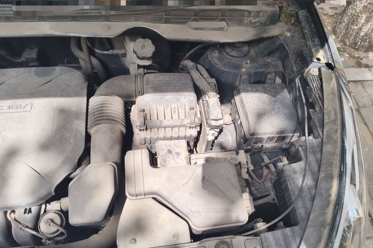 Used Hyundai ix35 2013 2.0L Automatic Two-Wheel Drive Smart GLS China IV Standard Engine Bay Left