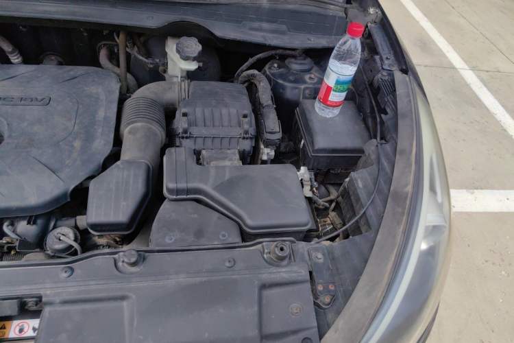 Used Hyundai ix35 2013 2.0L Automatic 2WD Comfort GL China IV Standard Engine Bay Left