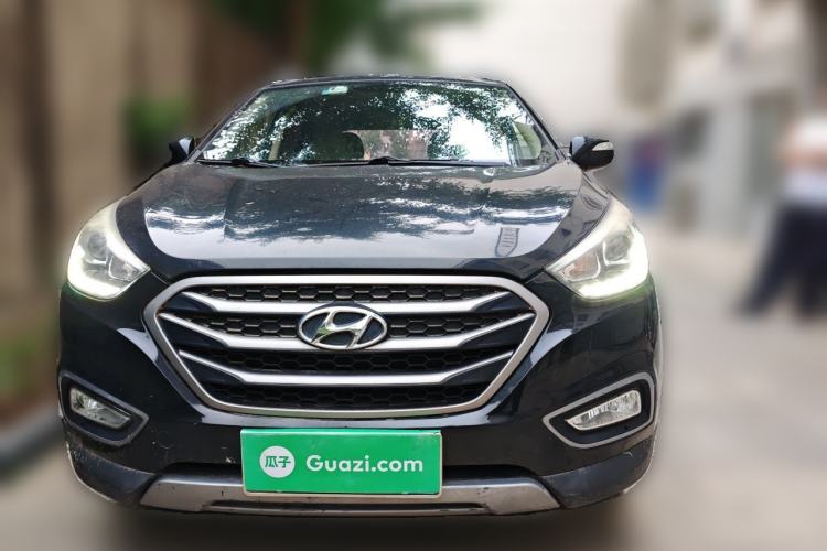 Used Hyundai ix35 2013 2.0L Automatic Two-Wheel Drive Smart GLS China IV Standard Front