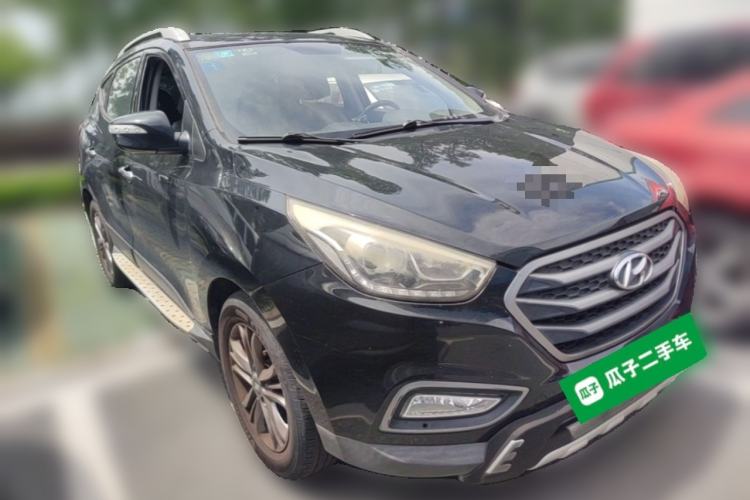 Used Hyundai ix35 2013 2.0L Automatic Two-Wheel Drive Smart GLS China V Standard Front Right 45 Deg