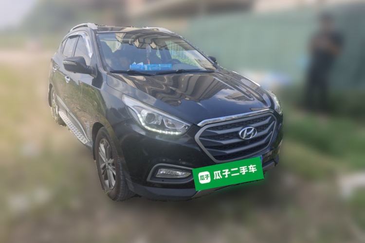 Used Hyundai ix35 2013 2.0L Automatic Two-Wheel Drive Smart GLS China IV Standard Front Right 45 Deg