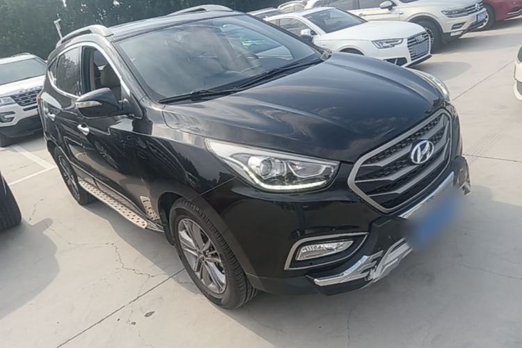 Used Hyundai ix35 2013 2.0L Automatic Two-Wheel Drive Smart GLS China IV Standard Front Right 45 Deg