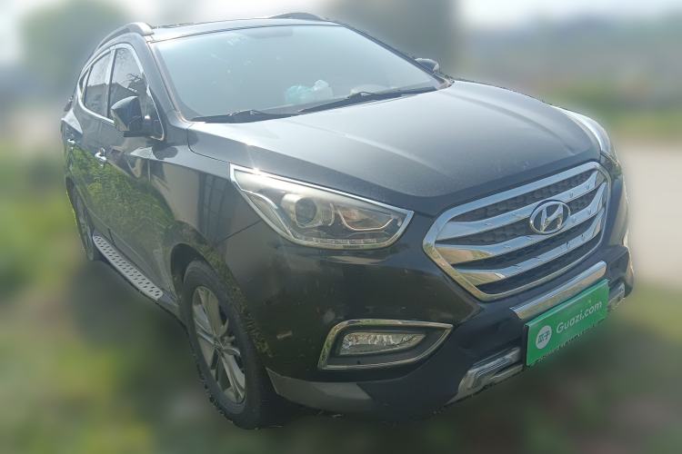 Used Hyundai ix35 2013 2.0L Automatic Two-Wheel Drive Smart GLS China IV Standard Front Right 45 Deg