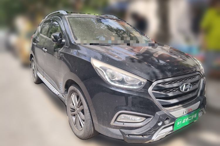 Used Hyundai ix35 2013 2.0L Automatic Two-Wheel Drive Smart GLS China IV Standard Front Right 45 Deg