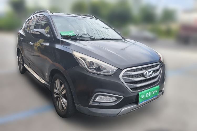 Used Hyundai ix35 2013 2.4L Automatic 2WD Leading GLX China IV Standard Front Right 45 Deg