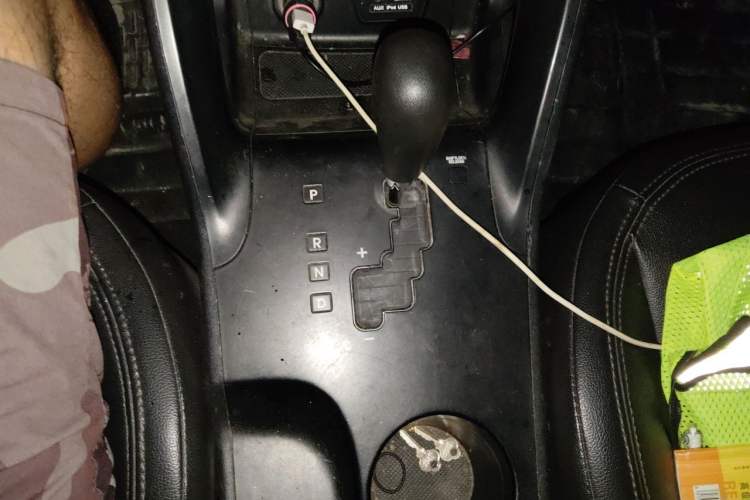 Used Hyundai ix35 2013 2.0L Automatic 2WD Comfort GL China IV Standard Gear Lever