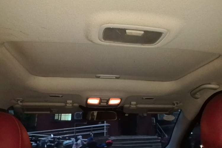 Used Hyundai ix35 2013 2.0L Automatic Two-Wheel Drive Smart GLS China IV Standard Headliner