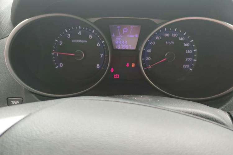 Used Hyundai ix35 2013 2.0L Automatic Two-Wheel Drive Smart GLS China IV Standard Instrument Cluster