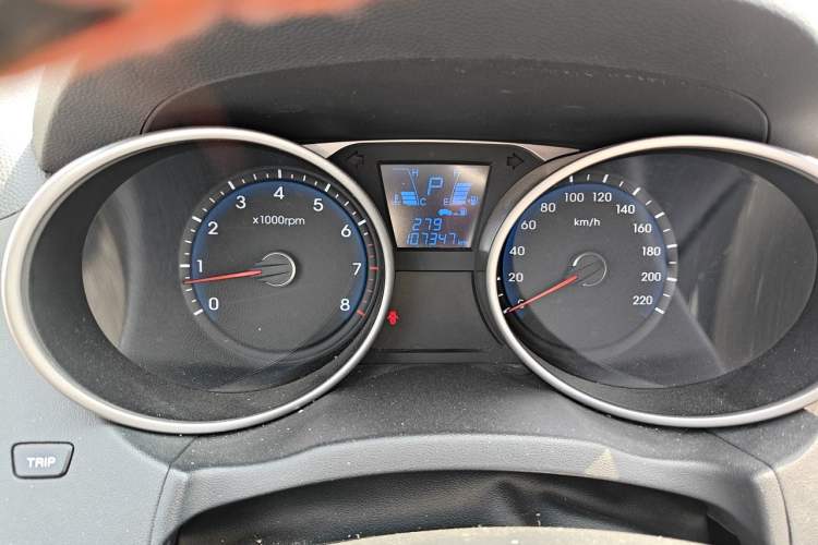 Used Hyundai ix35 2013 2.0L Automatic 2WD Comfort GL China IV Standard Instrument Cluster