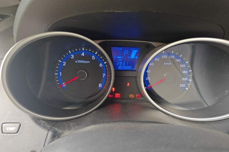 Used Hyundai ix35 2013 2.0L Automatic 2WD Comfort GL China IV Standard Instrument Cluster